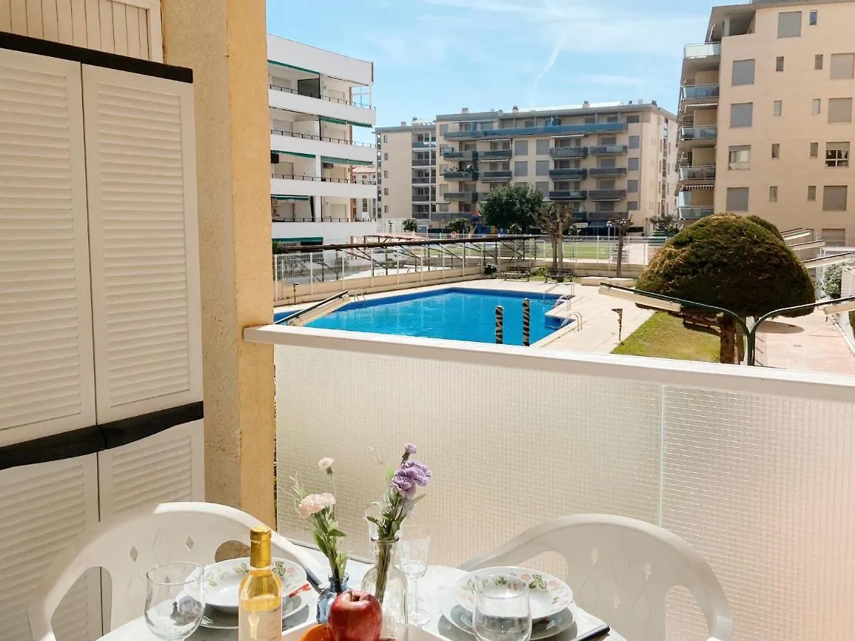 Pool Beach La Pineda Apartment